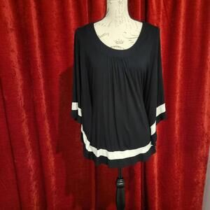 BUNDLE SALE! WHITE HOUSE BLACK MARKET Black and White Women's Top Sz M